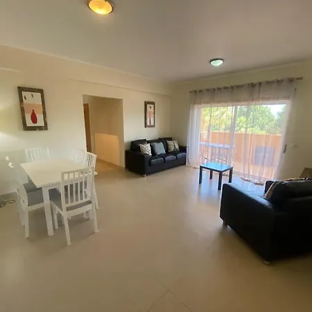 Royal Al T3 Apartmán Conceição